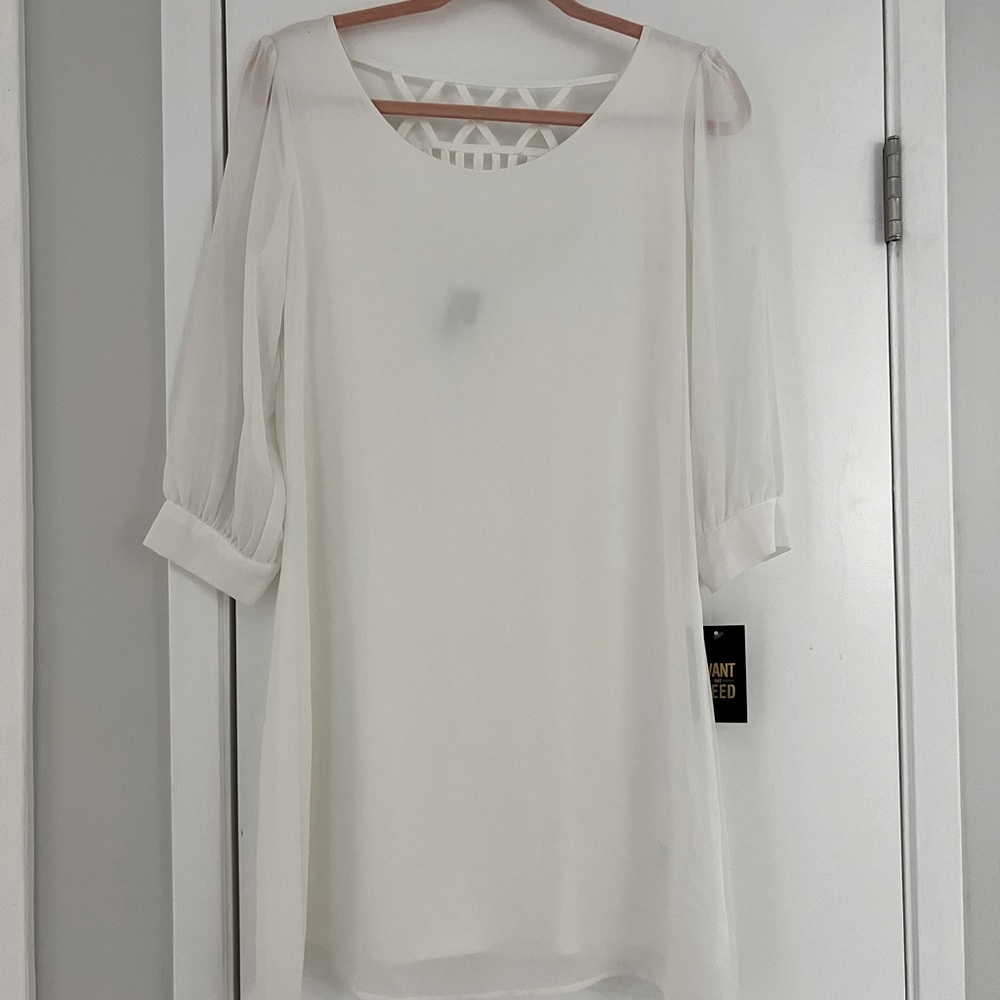 Brand New White Delicate Woman’s Dress.